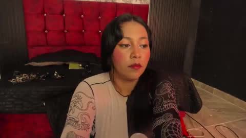 gisellholden_ online show from November 2025 09:25:02 PM