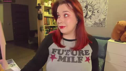 AlexaMillis online show from February 2025 07:30:02 PM