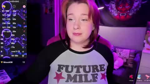 AlexaMillis online show from October 2025 09:57:01 PM