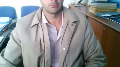 Snapshot of giuseppevai1 chatting on October 2025 11:02:01 AM giuseppevai1 online show from October 2025 11:02:01 AM