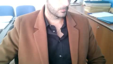 Snapshot of giuseppevai1 chatting on October 2025 10:34:02 AM giuseppevai1 online show from October 2025 10:34:02 AM