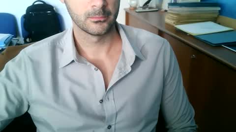 Snapshot of giuseppevai1 chatting on November 2025 09:52:02 AM giuseppevai1 online show from November 2025 09:52:02 AM