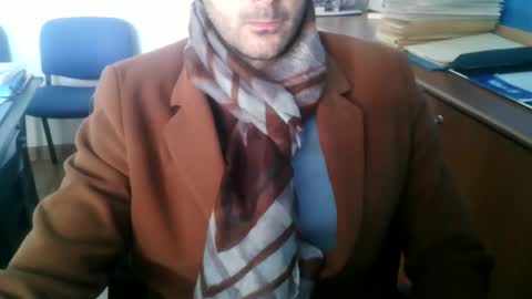 Snapshot of giuseppevai1 chatting on December 2025 09:15:02 AM giuseppevai1 online show from December 2025 09:15:02 AM