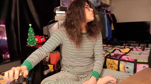 Snapshot of glaceon9 chatting on January 2025 11:46:01 AM glaceon9 online show from January 2025 11:46:01 AM