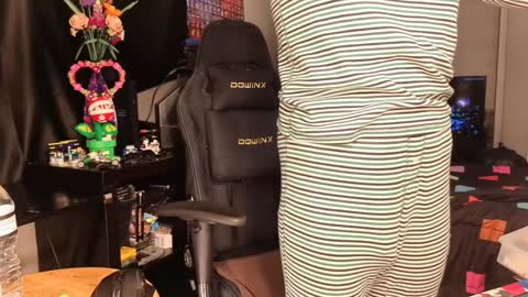 Snapshot of glaceon9 chatting on February 2025 09:37:01 AM glaceon9 online show from February 2025 09:37:01 AM