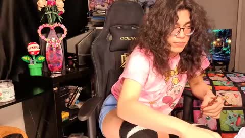 Snapshot of glaceon9 chatting on February 2025 11:53:02 PM glaceon9 online show from February 2025 11:53:02 PM