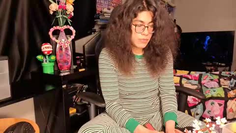 Snapshot of glaceon9 chatting on February 2025 04:18:02 AM glaceon9 online show from February 2025 04:18:02 AM