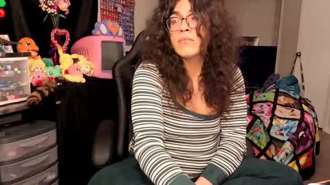 Snapshot of glaceon9 chatting on October 2025 12:08:01 AM glaceon9 online show from October 2025 12:08:01 AM