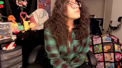 Snapshot of glaceon9 chatting on October 2025 05:57:02 PM glaceon9 online show from October 2025 05:57:02 PM