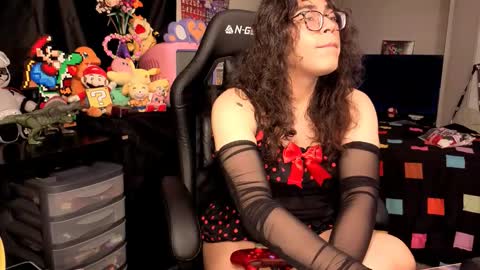 Snapshot of glaceon9 chatting on October 2025 10:19:02 AM glaceon9 online show from October 2025 10:19:02 AM