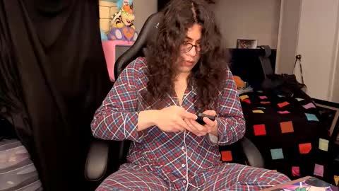 Snapshot of glaceon9 chatting on November 2025 01:04:02 AM glaceon9 online show from November 2025 01:04:02 AM