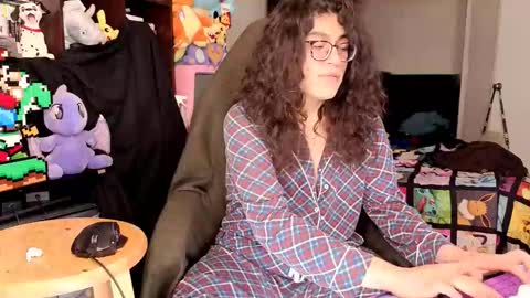 Snapshot of glaceon9 chatting on January 2026 08:06:01 AM glaceon9 online show from January 2026 08:06:01 AM