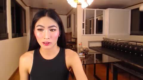 gleiahong online show from October 2025 12:03:01 PM