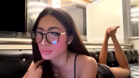 gleiahong online show from April 2026 02:26:01 PM
