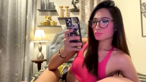 gleiahong online show from May 2026 12:24:02 PM