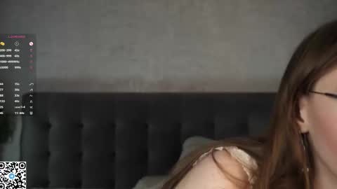 Snapshot of glennabardy chatting on March 2025 07:52:01 AM Sandra online show from March 2025 07:52:01 AM