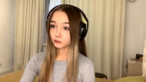 Snapshot of glennbloebaum chatting on November 2025 10:03:01 AM Catalina online show from November 2025 10:03:01 AM