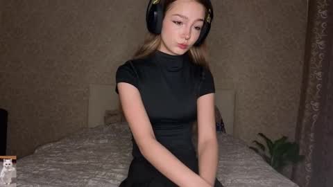 Snapshot of glennbloebaum chatting on January 2026 04:09:01 PM Catalina online show from January 2026 04:09:01 PM