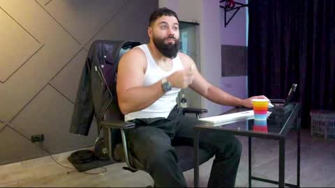 Matthew .. for short call me Matt online show from January 2025 06:13:01 AM