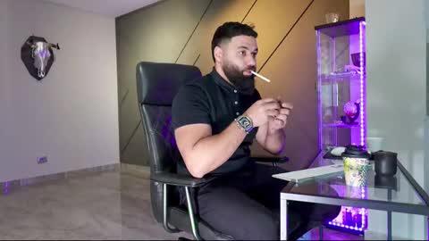 Matthew .. for short call me Matt online show from March 2025 09:06:02 AM