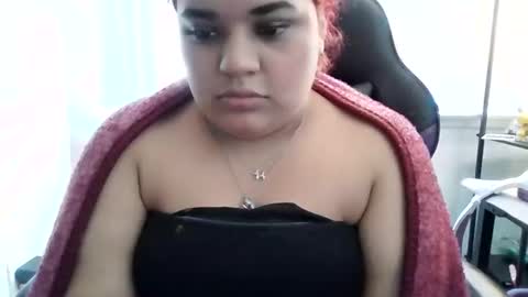 Snapshot of glitter4dawin chatting on January 2026 09:30:02 PM glitter4dawin online show from January 2026 09:30:02 PM