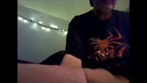 Snapshot of glizzy4u chatting on November 2025 03:25:01 PM glizzy4u online show from November 2025 03:25:01 PM