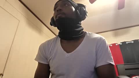 glomightyj online show from May 2026 07:41:02 PM