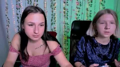 Snapshot of gloria_bubble chatting on September 2025 05:45:02 AM your dream online show from September 2025 05:45:02 AM