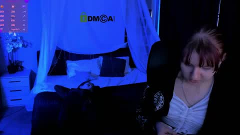 Snapshot of gloria_bubble chatting on April 2026 07:58:01 PM your dream online show from April 2026 07:58:01 PM