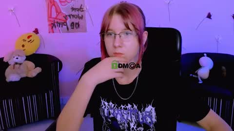 Snapshot of gloria_bubble chatting on May 2026 07:19:02 PM your dream online show from May 2026 07:19:02 PM