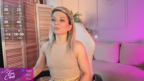 Snapshot of gloria_lovely chatting on January 2025 10:39:02 AM Gloria online show from January 2025 10:39:02 AM