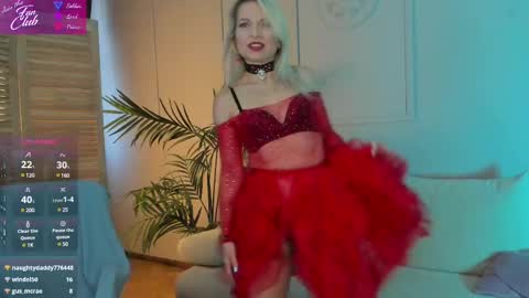 Snapshot of gloria_lovely chatting on February 2025 02:09:02 PM Gloria online show from February 2025 02:09:02 PM