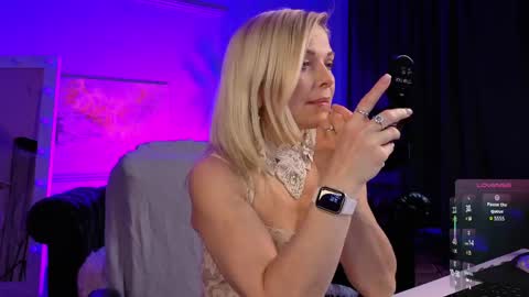 Gloria online show from June 2026 11:12:02 AM