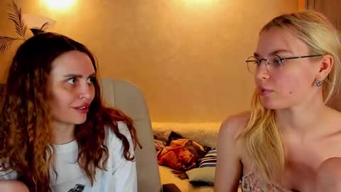 Gloria Wood online show from March 2025 06:44:02 PM