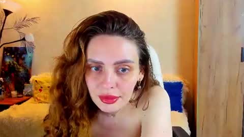 Gloria Wood online show from June 2026 06:10:02 PM