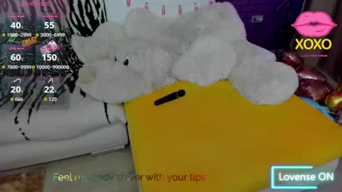 Mia online show from May 2026 04:36:02 PM