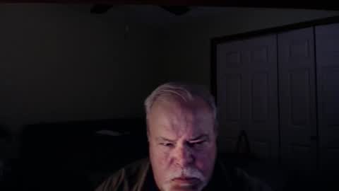 Snapshot of gmctruckguy chatting on December 2025 09:22:02 PM gmctruckguy online show from December 2025 09:22:02 PM
