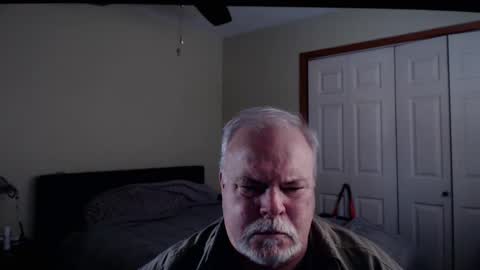 Snapshot of gmctruckguy chatting on January 2026 06:35:02 PM gmctruckguy online show from January 2026 06:35:02 PM