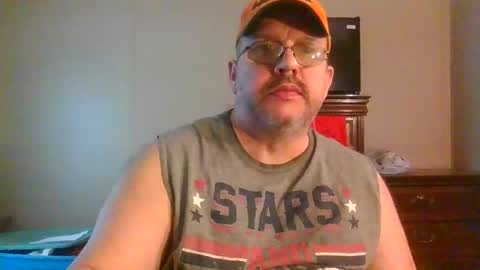 IDKIDCIDGAF online show from April 2026 02:10:02 PM