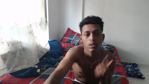 god_chinolatino online show from May 2026 07:19:02 PM