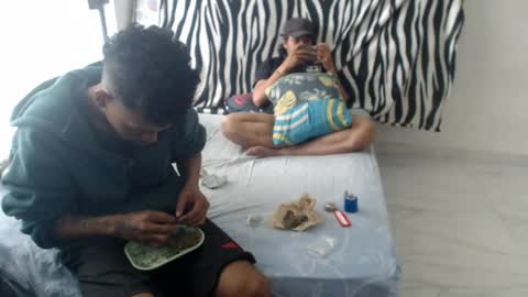 Snapshot of god_chinolatino chatting on June 2026 01:35:02 PM god_chinolatino online show from June 2026 01:35:02 PM