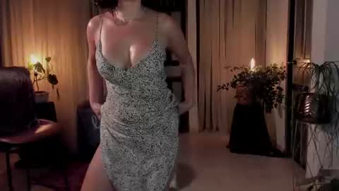Elena online show from July 2026 12:06:02 AM