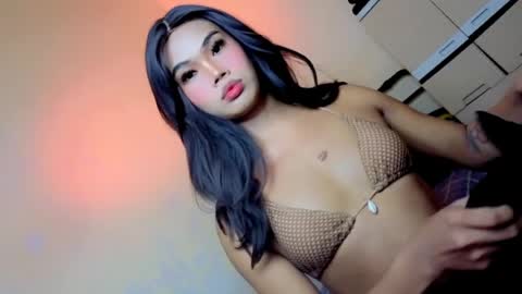 goddes_kella online show from July 2026 06:43:02 AM