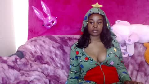 goddess_aaliyah online show from December 2024 12:44:01 PM