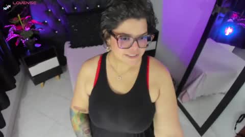 Aretha online show from July 2026 01:02:02 PM