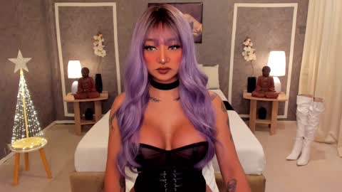 Snapshot of goddess_dione chatting on December 2024 11:56:01 PM Goddess Dione online show from December 2024 11:56:01 PM