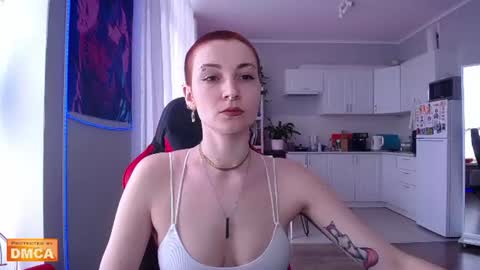 Snapshot of goddess_elpisfoxter chatting on June 2026 09:54:01 AM Elpis Foxter online show from June 2026 09:54:01 AM