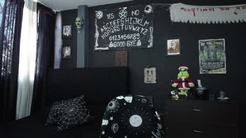 Snapshot of goddess_mortem chatting on December 2024 04:04:01 PM Mortem model independientfollow me on my telegram channel online show from December 2024 04:04:01 PM