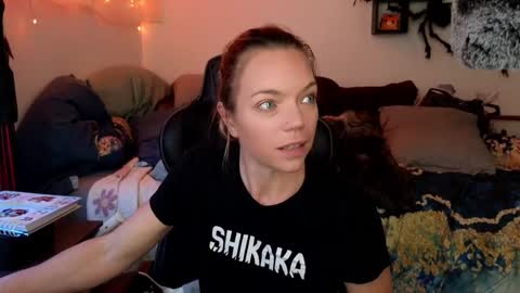 Snapshot of goddess_of_mars chatting on January 2025 02:05:01 PM Patricia Mars Goddess of Mars twitter thegoddessmindy online show from January 2025 02:05:01 PM