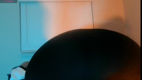 Snapshot of goddess_risquej chatting on July 2026 01:37:01 AM Goddess RIsqueJ online show from July 2026 01:37:01 AM